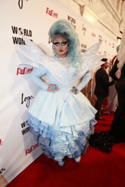 MG_7160-e1462927004708-667x1000